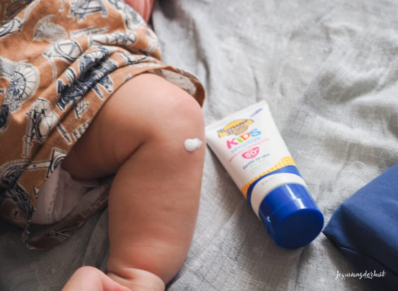 Banana Boat (香蕉船) 是我認知有名的物理性嬰幼兒防曬乳