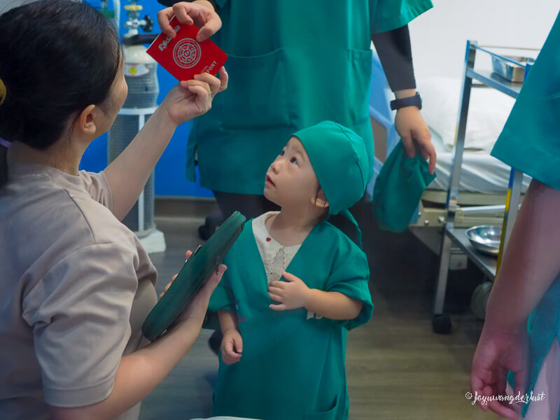 KidZania，有護照不一樣！